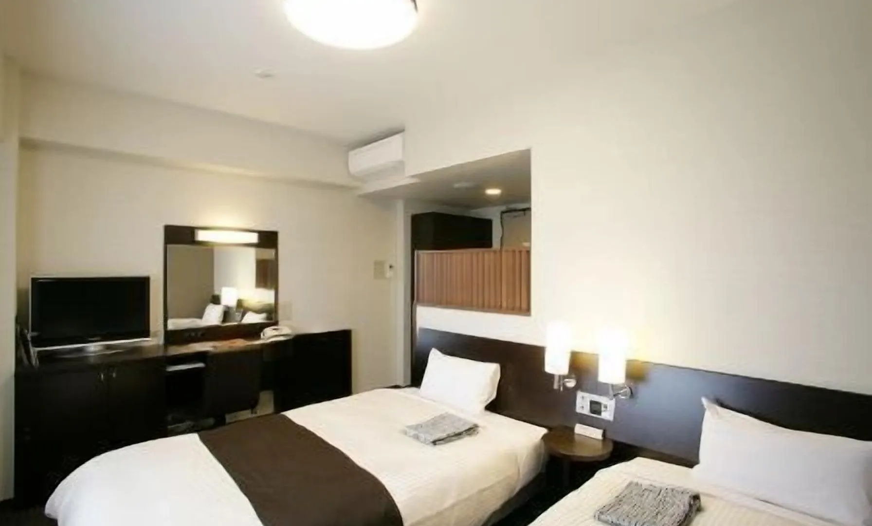 Hotel Route-Inn Kanda Ekimae